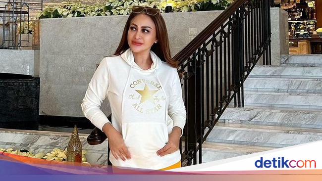 Pedangdut Senior Connie Nurlita Meninggal Dunia