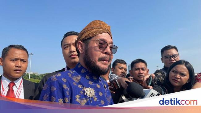 Anwar Usman soal 8 Fraksi DPR Ancam Cabut Kewenangan MK: Lihat Putusan Nanti