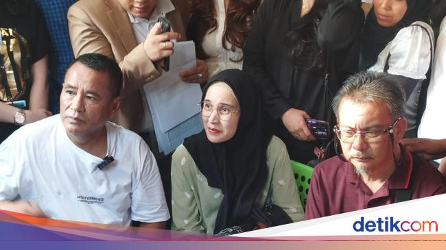 Disiram Cabai hingga Dijedotkan ke Tembok