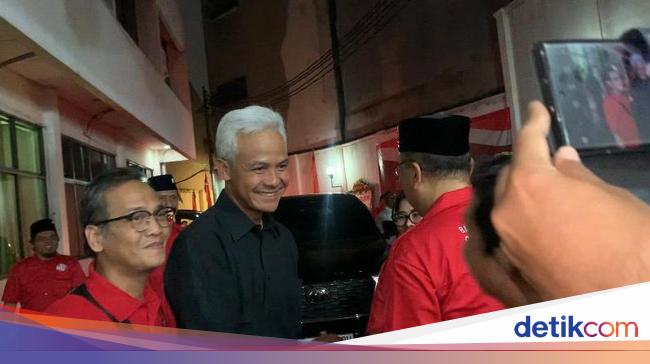 Relawan dari Alumni GMNI Dukung Ganjar di Pilpres 2024