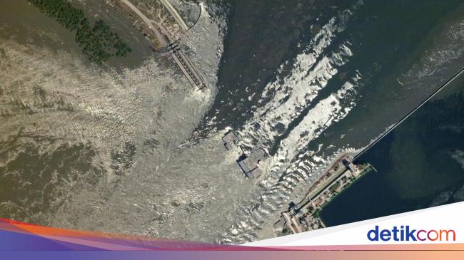 Banjir Hebat Dampak Jebolnya Bendungan Ukraina Terekam Satelit