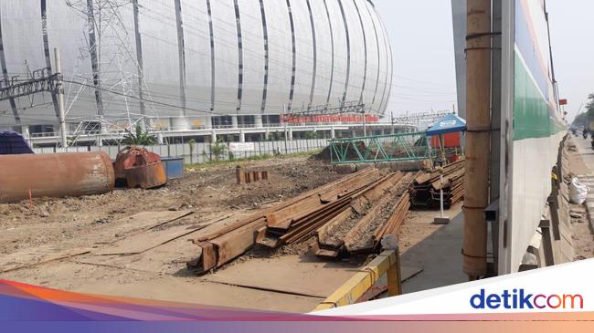 Stasiun KRL JIS Lagi Dibangun, Kemenhub Ungkap Jalurnya