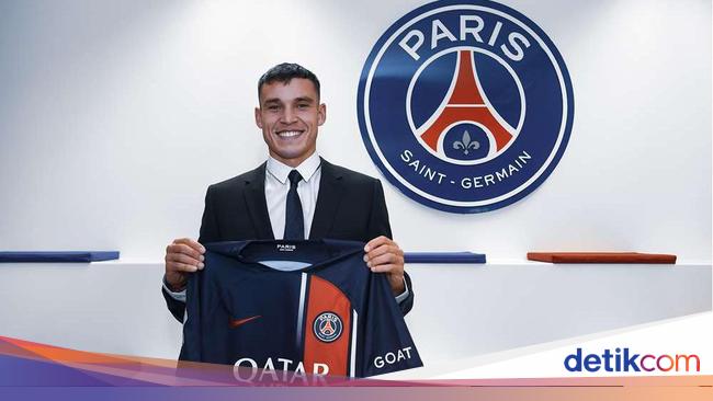 Gabung PSG, Manuel Ugarte Janji Berikan Segalanya