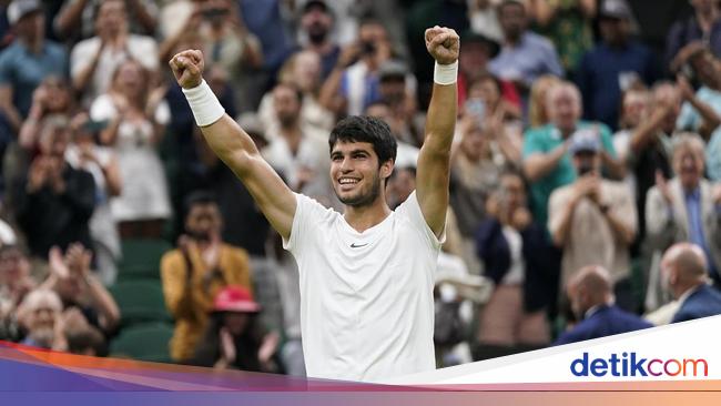 Alcaraz dan Djokovic Lolos ke Delapan Besar