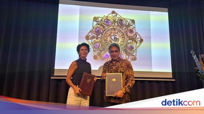 Pemerintah Belanda Serahkan Barang Koleksi Bersejarah ke Indonesia