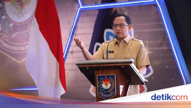 Cegah Urbanisasi, Mendagri Dorong Percepatan Pembangunan di Desa