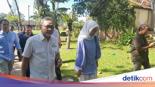 Usai Prabowo, Zulhas Sambangi Rumah Susi Pudjiastuti di Pangandaran