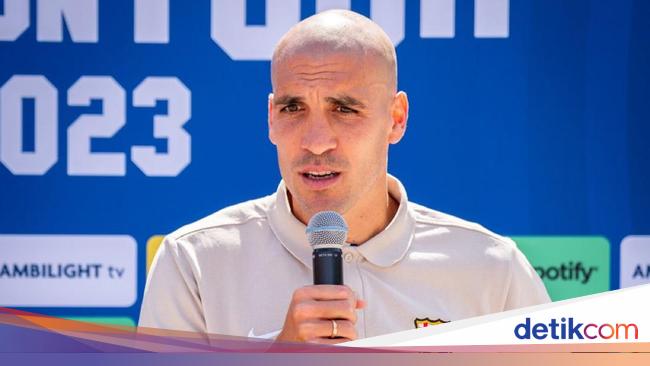 Oriol Romeu Tak Mau Terbebani Status Pengganti Busquets di Barca