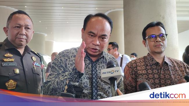 Saran Jaksa Agung ke Menkominfo Biar Proyek BTS Gak Mangkrak