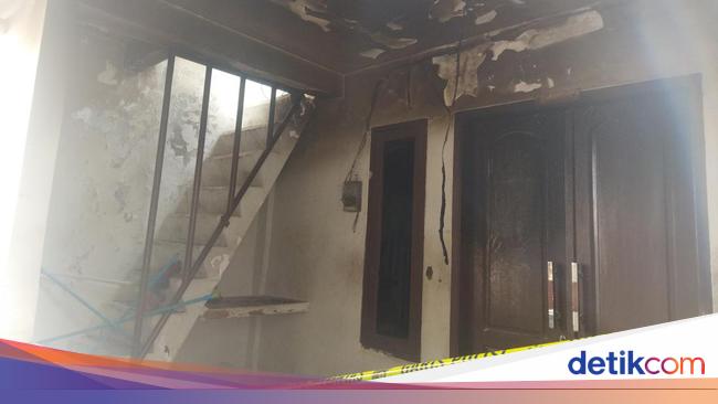 Kesaksian Warga Saat Rumah Nenek Deliana di Jaktim Terbakar