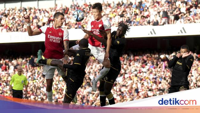 Arsenal Kalahkan Monaco Lewat Adu Penalti