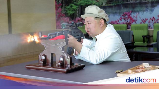 Seruan Siap Perang Kim Jong Un Saat Pecat Jenderal Top Korut