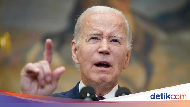 Konferensi Pers Biden Mendadak Diakhiri Oleh Anak Buahnya, Kenapa?