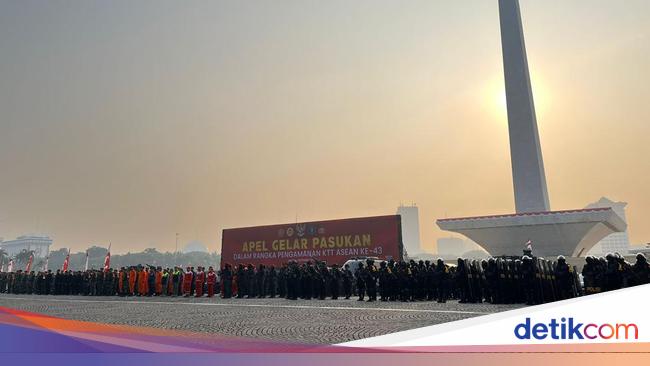 Kapolri-Panglima TNI Pimpin Apel Pasukan Pengamanan KTT ASEAN di Monas