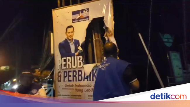 Demokrat DIY Marah Sama Anies, Bersyukur Nyewa Baliho Nggak Lama-lama