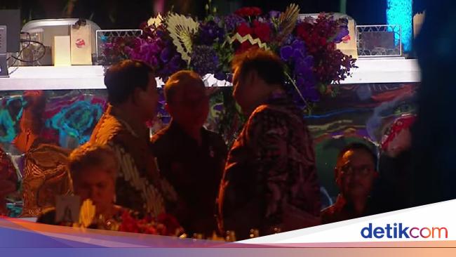 Prabowo, Zulhas dan Airlangga Ngobrol Bareng Jelang Gala Dinner KTT ASEAN