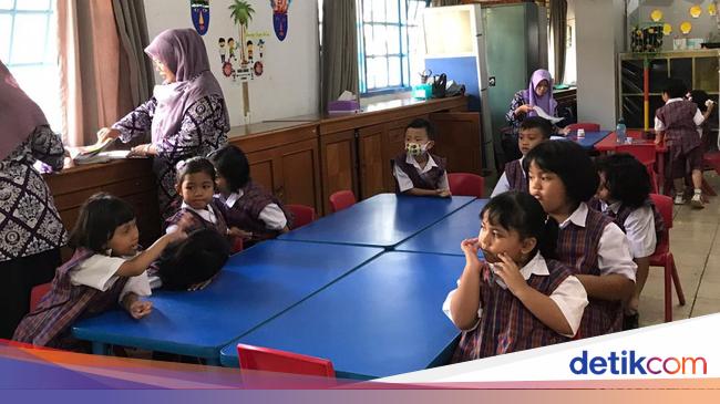 Harapan Anak dan Guru TK Gudang Peluru Menyambut Jaminan Heru