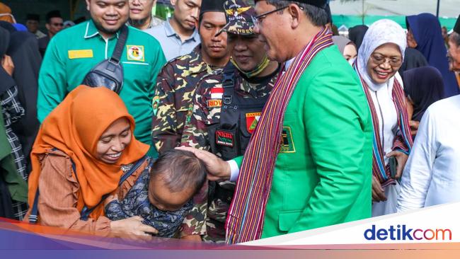 Safari Politik ke Lombok Timur, Plt Ketum PPP Gaet Suara Umat Muslim