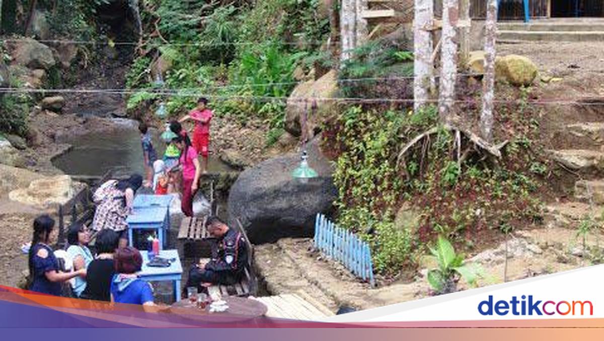 Sumber Biru Wonosalam Jombang: Harga Tiket, Jam Buka, dan Aktivitas Seru