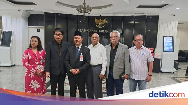 Anwar Usman dkk Dilaporkan ke Dewan Etik MK Soal Putusan Usia Capres-Cawapres