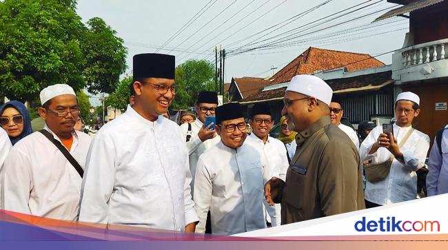 Anies-Cak Imin Hadiri Haul Habib Ali di Solo: Panjang Doanya