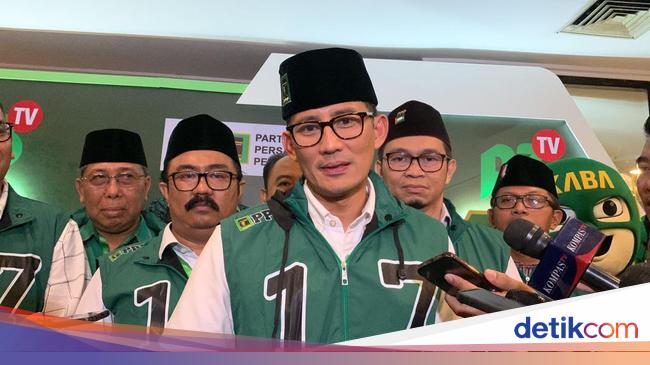 Respons Sandiaga soal Heboh Baliho Prabowo-Gibran di Sumbar Pakai Fotonya