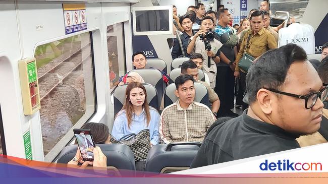 Lanjut Kunjungan ke Medan, Gibran Puji Kereta Bandara: Kayak di Luar Negeri