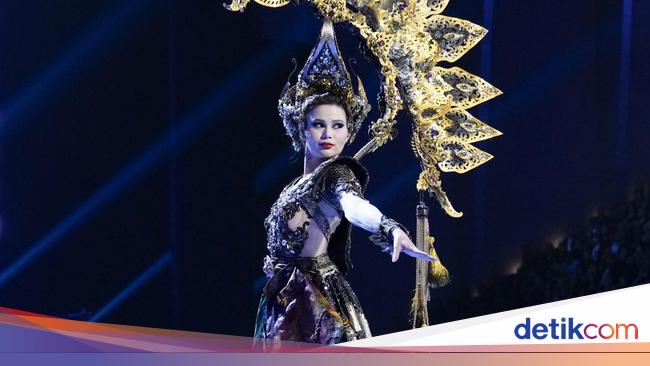 7 Potret Aksi Fabienne di National Costume Miss Universe 2023, Pakai Kostum Wayang