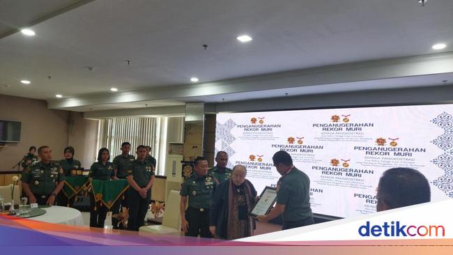 Raih Rekor Muri, Pangkostrad Cerita Awal Mula Bangun Titik Air Bersih