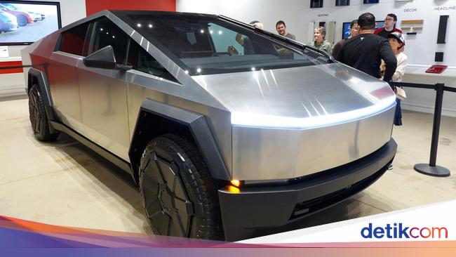 Pamor Mobil Listrik di Amerika Merosot, Produsen Lirik Hybrid dan Gas Demi Menekan Emisi