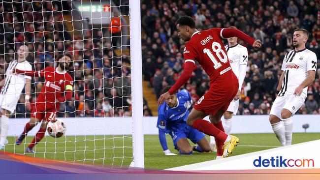 Liverpool Ungguli LASK 2-0 di Babak Pertama