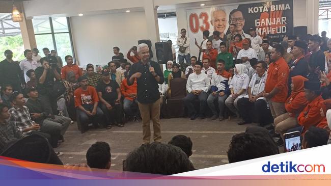 Ganjar Doakan Mendiang Sekjen Hanura di Sela Kampanye di NTB