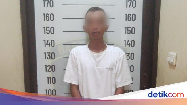 Dikejar Warga, Jambret HP Ibu-ibu di Jakbar Nyebur ke Kali Berarus Deras