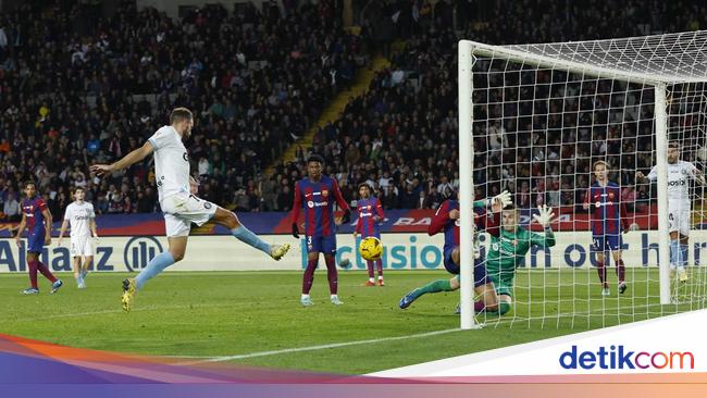 Barcelona Digilas Girona Gegara Kesalahan Lini Belakang