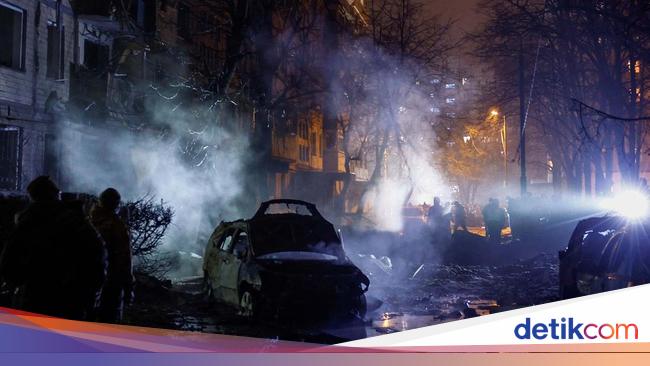 Rusia Tembakkan 158 Rudal ke Ukraina, Total 30 Orang Tewas