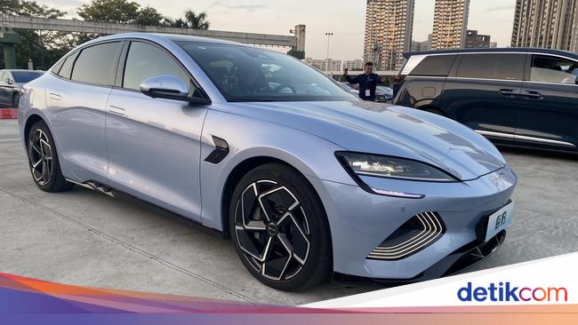 Cara BYD Siasati Masih Langkanya SPKLU