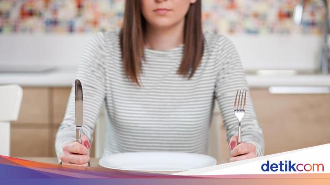 4 Cara Mindful Eating Menurut Pakar Biar Nggak Lapar Melulu
