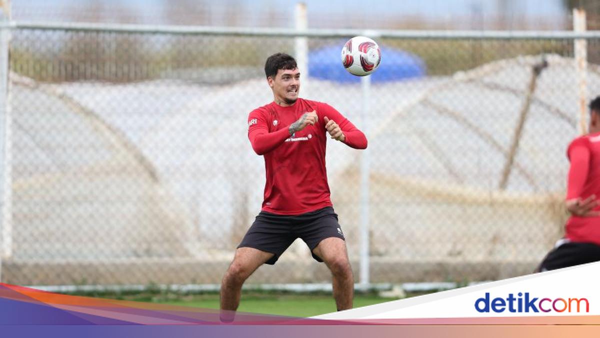 Shayne Pattynama Leaves Buriram United