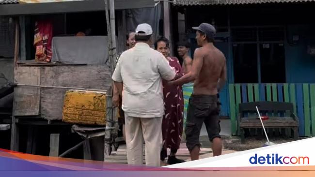 Prabowo Unggah Momen Blusukan Temui Warga Cilincing Jakarta Utara