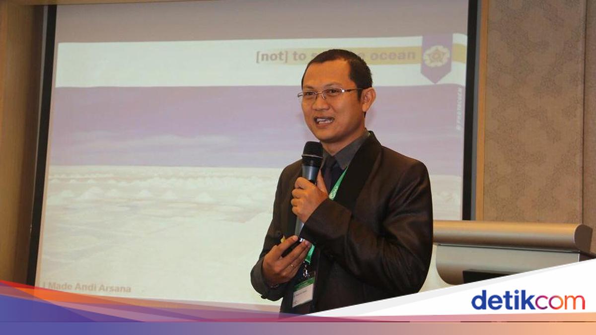 Sederet Strategi Jubir UGM Hadapi Polemik Ijazah Jokowi