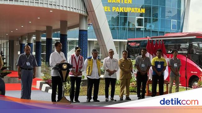 Jokowi Resmikan Terminal Tipe A di Serang: Tinggalkan Image 'Preman'