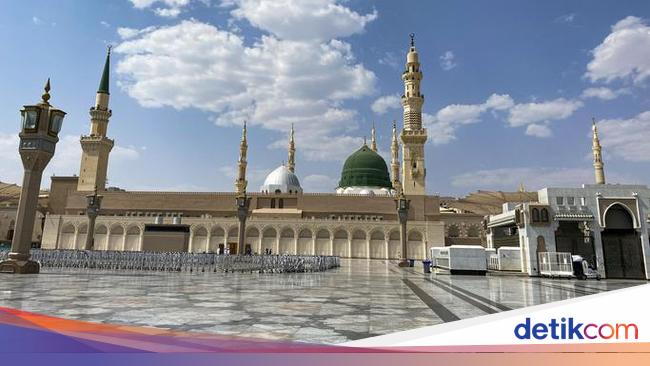 Keindahan Seni dan Budaya di 10 Masjid Tertua di Saudi hingga China