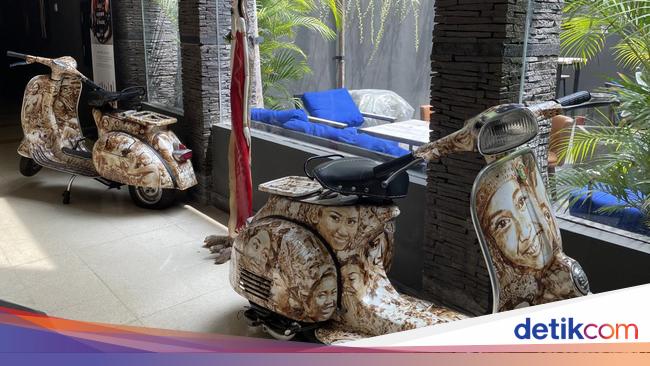 Ini Galeri Seni atau Kafe? Kopi Bali House di Denpasar Beda, Nih