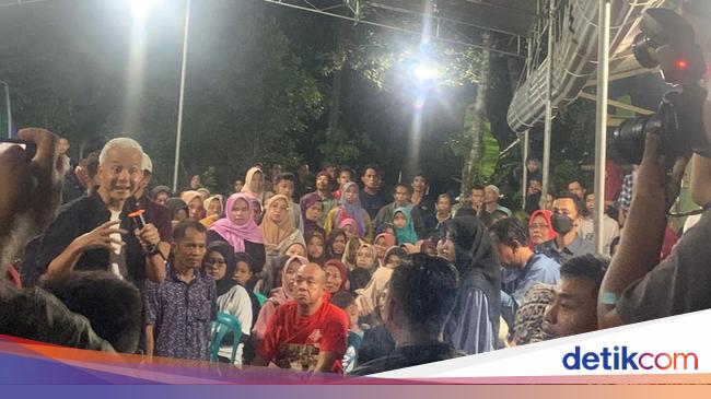 Warga Banyumas Curhat ke Ganjar soal KIS-Anak Tak Bisa Lanjut Sekolah