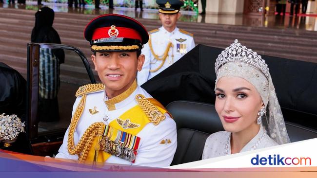 Intip Souvenir Pernikahan Pangeran Abdul Mateen, Buku Hingga Pulpen Mewah