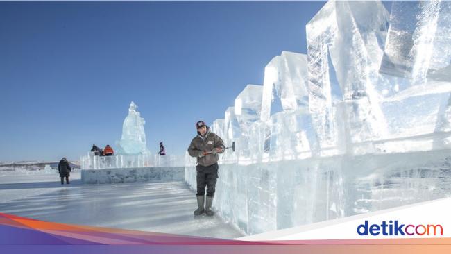 Pesta Esnya Mongolia Menciptakan Rekor Dunia dengan Jumlah Bangunan Es Terbanyak