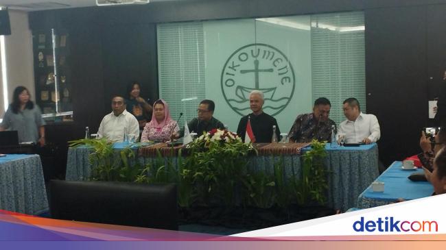 Ganjar Dialog di Kantor PGI Didampingi Yenny Wahid