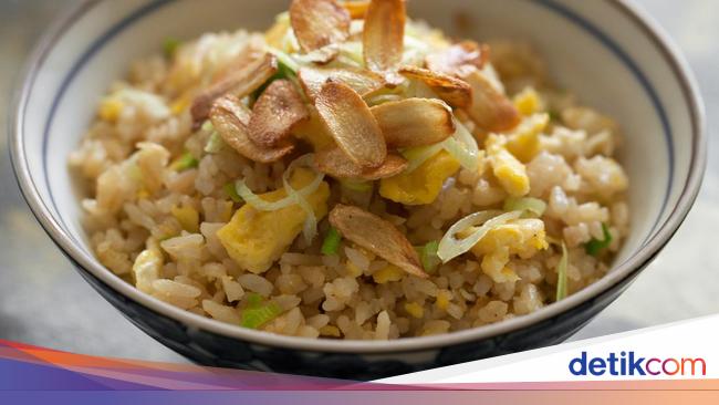 Resep Nasi Goreng Bawang Putih yang Sedap Aromanya Untuk Sarapan Tanggal Tua