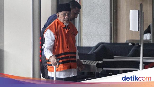 Terungkap 354 Transaksi ke 27 Rekening di Sidang Eks Gubernur Malut