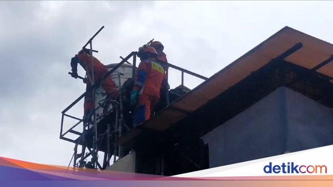 Pria Tewas di Jaksel Ditemukan Usai 1 Jam Tak Keluar-keluar dari Toren